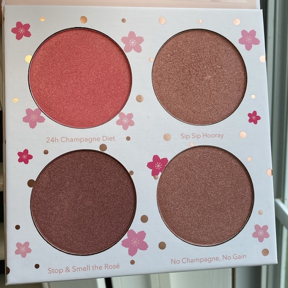 Beauty Bakerie Cotton Candy Champagne Blush Makeup Palette, in original package - Picture 6 of 12